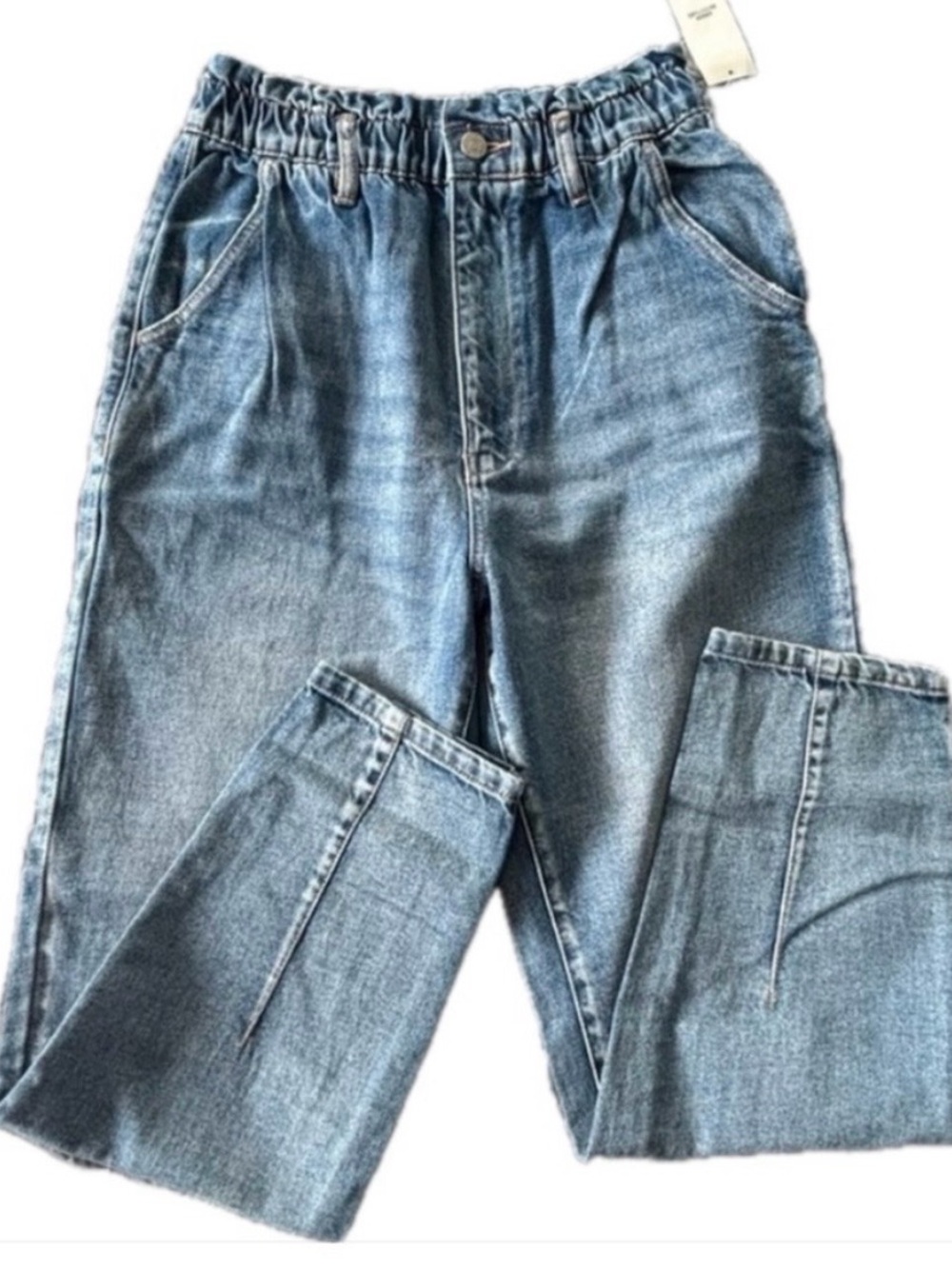 BDG Urban Outfitters Women’s Denim Light Blue Pull-on Mom Jeans